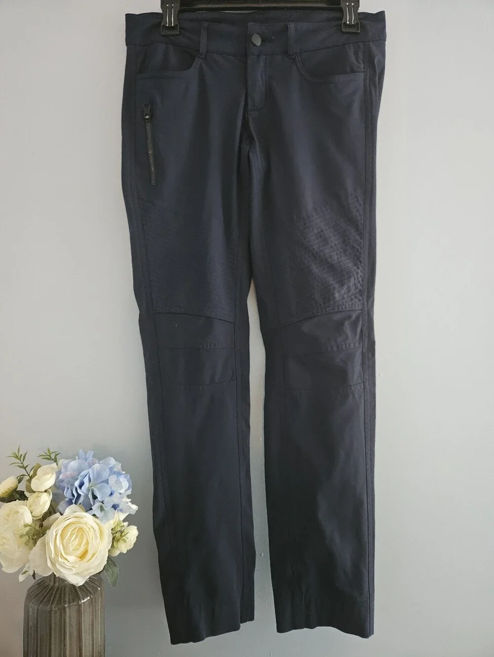 Lululemon Navy Skinny Pants